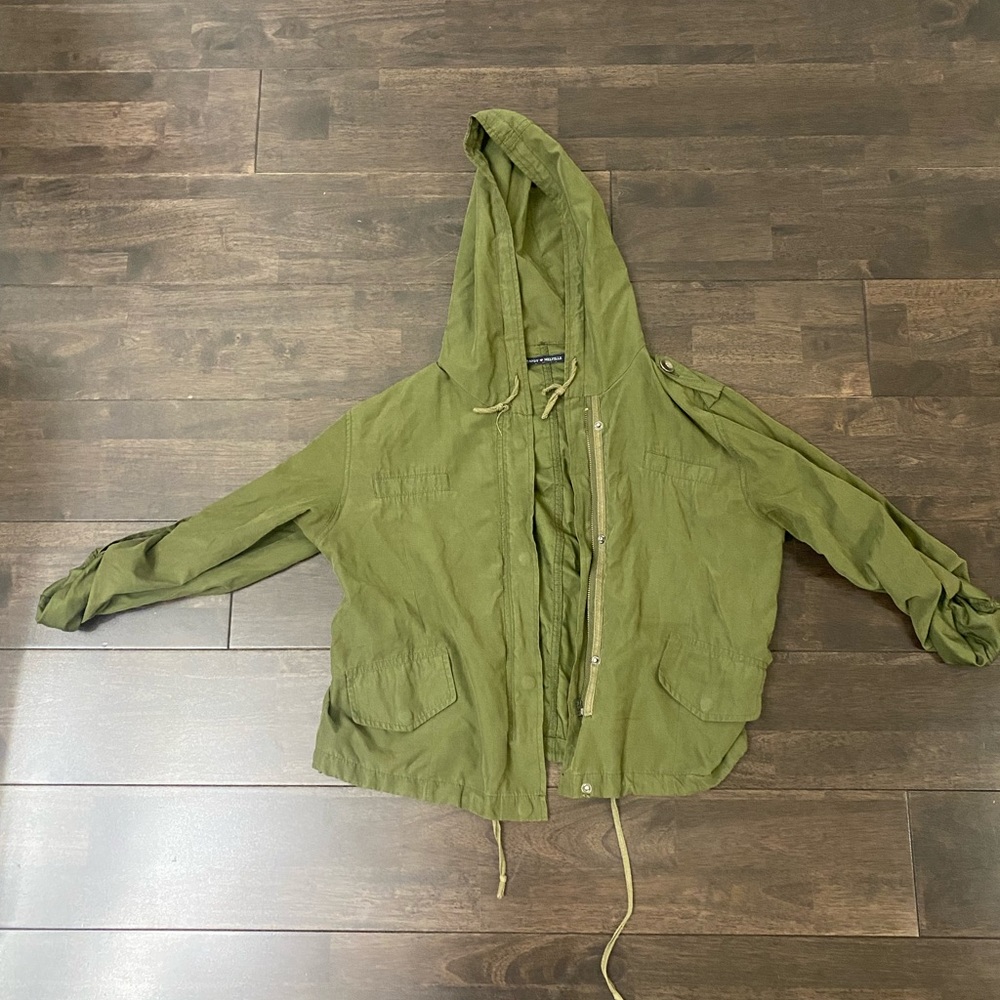Brandy Melville Army Green Light Jacket